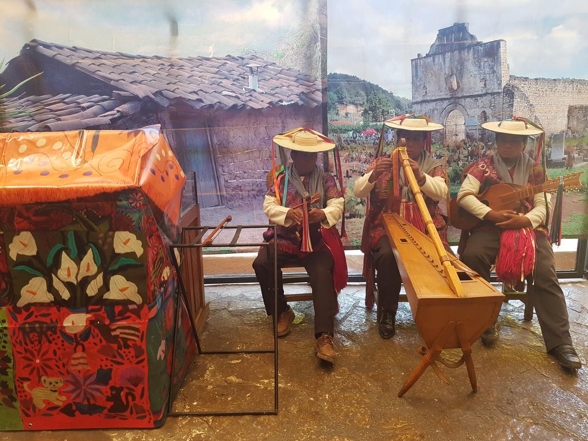 Nuestras Raices Hotel - Museo - Restaurante San Cristóbal de Las Casas 외부 사진